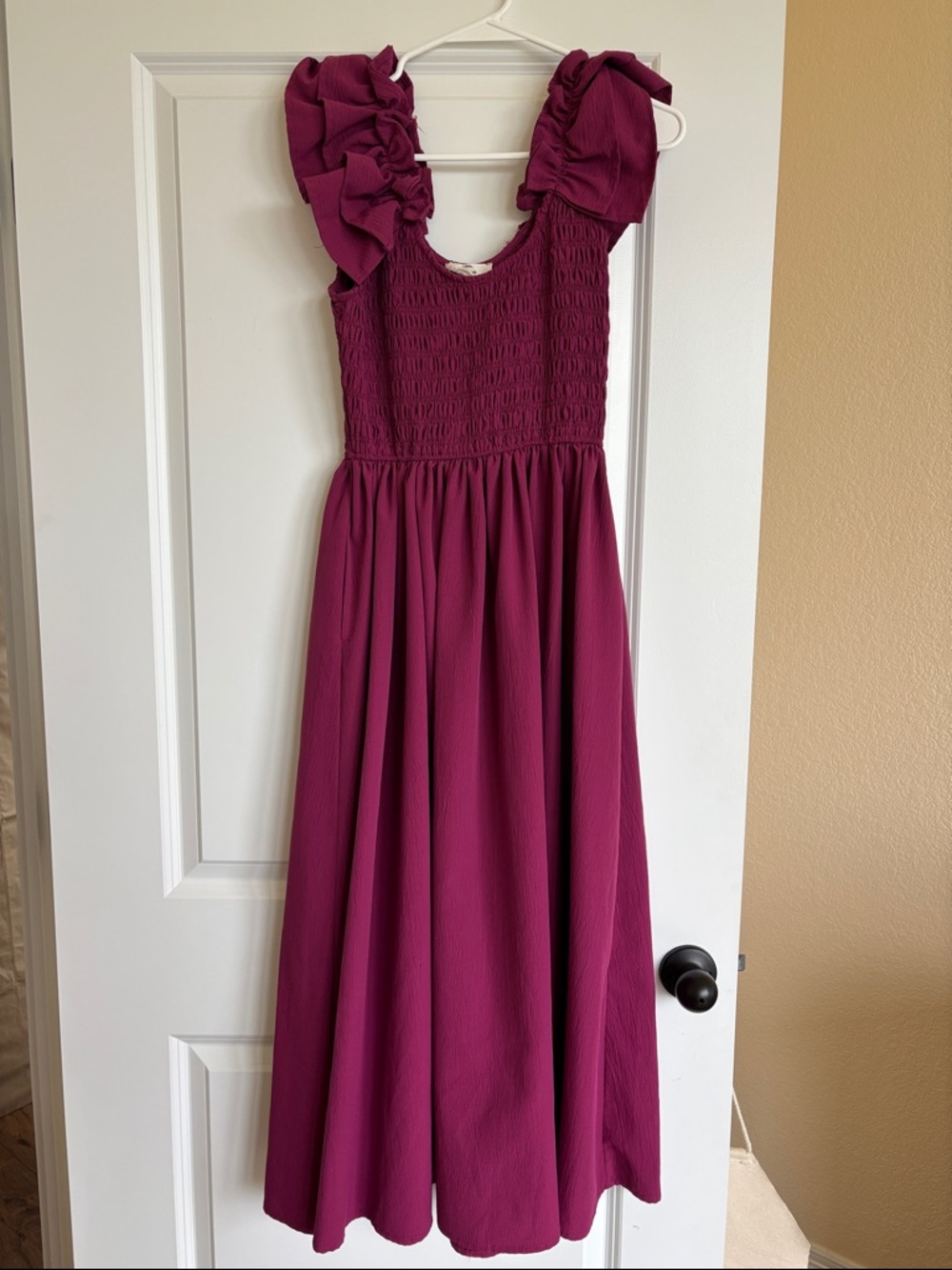 Women’s Ruffle Sleeved Midi Dress